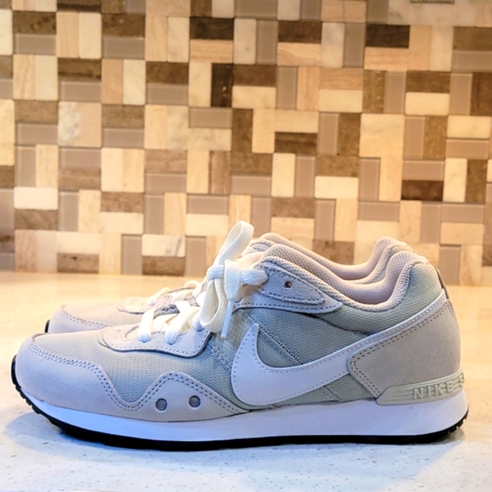 Nike sportswear shoe 2020